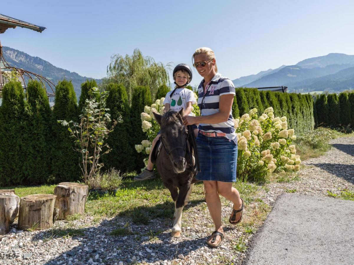 Narzenhof Wellness Chalets, Familien & Luxus Apartments Am Bauernhof Sankt Johann in Tirol Bagian luar foto