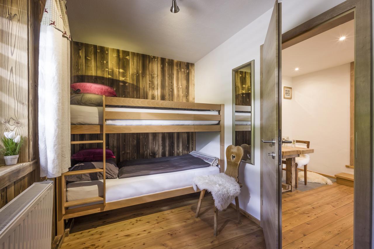 Narzenhof Wellness Chalets, Familien & Luxus Apartments Am Bauernhof Sankt Johann in Tirol Bagian luar foto